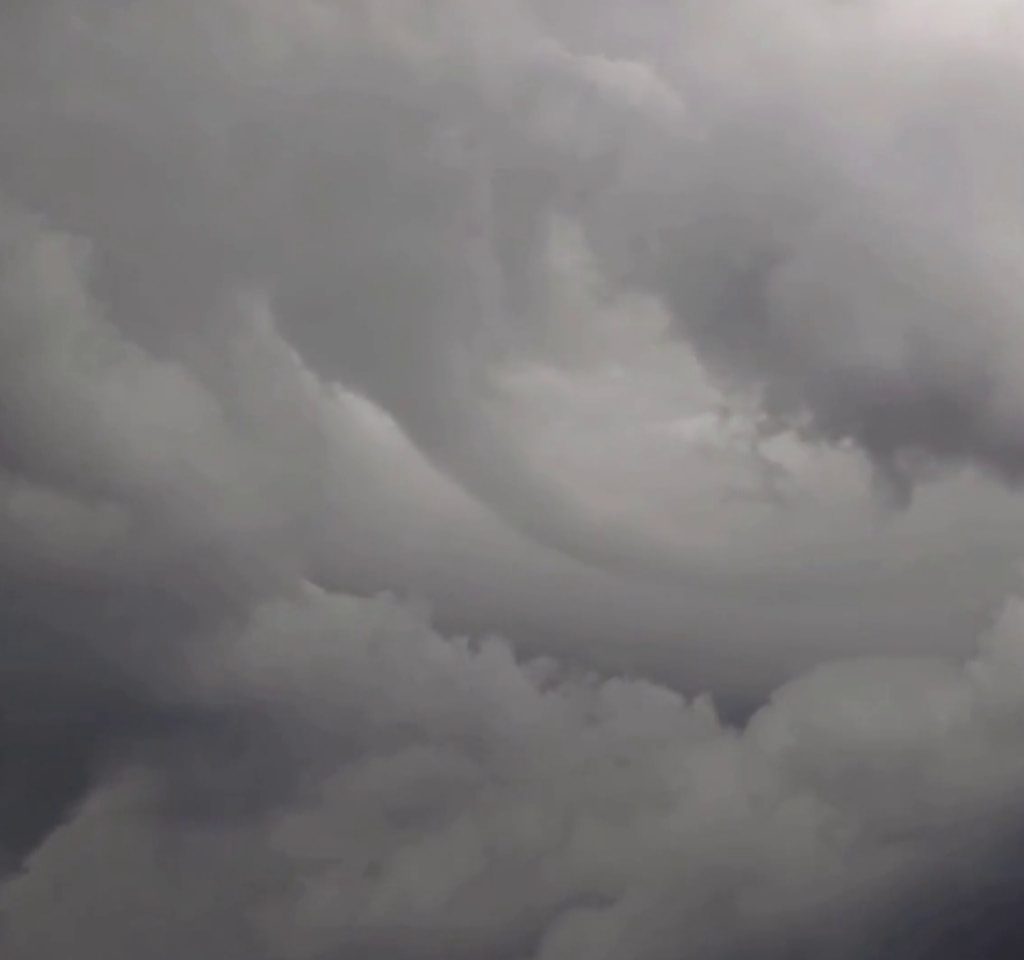 Les passagers de l'orage, Pierre Maillard & Sidonie Garnier, 2014, Documentaire, Film